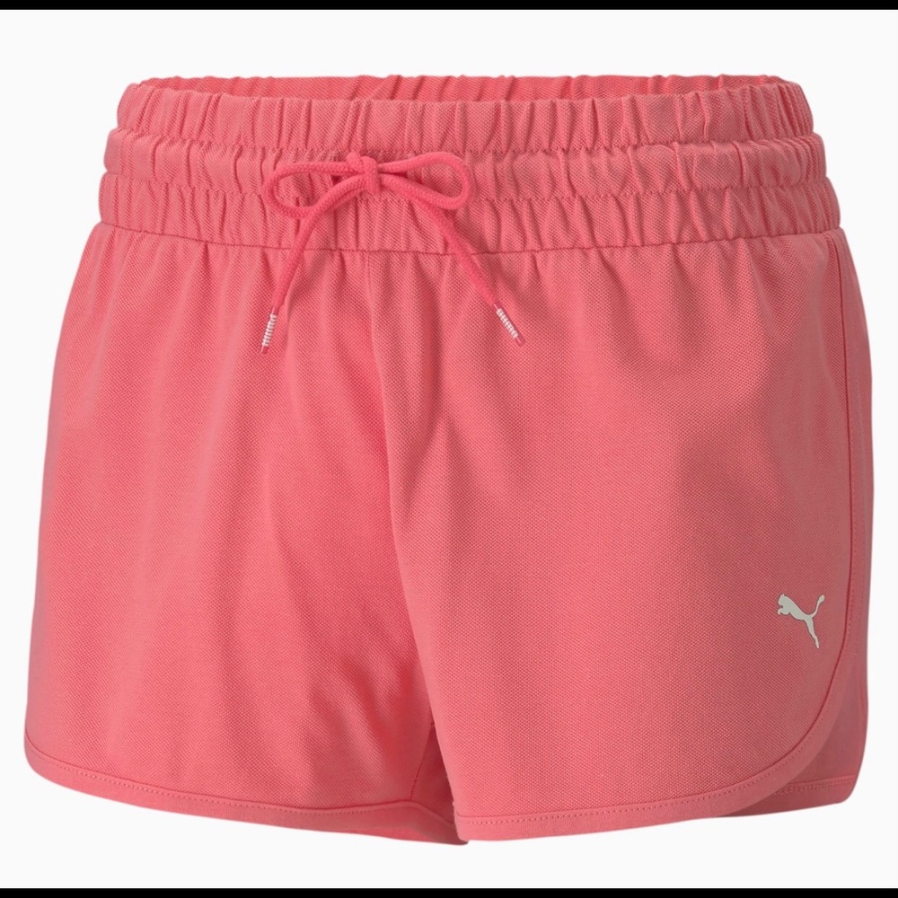 Puma summer shorts new with tag size L 💗